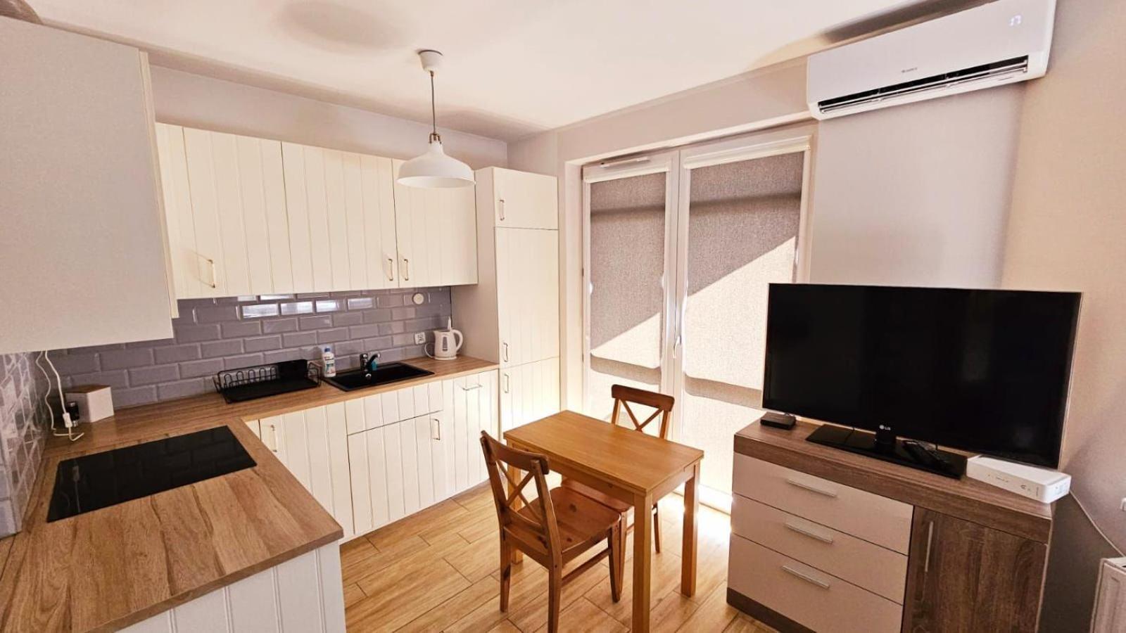 Apartament Mlynarska Pila Ngoại thất bức ảnh