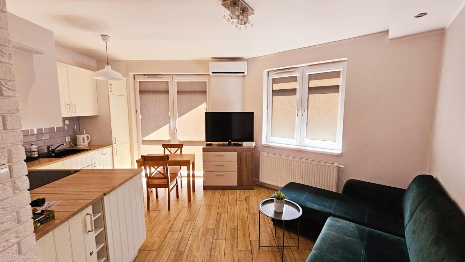 Apartament Mlynarska Pila Ngoại thất bức ảnh