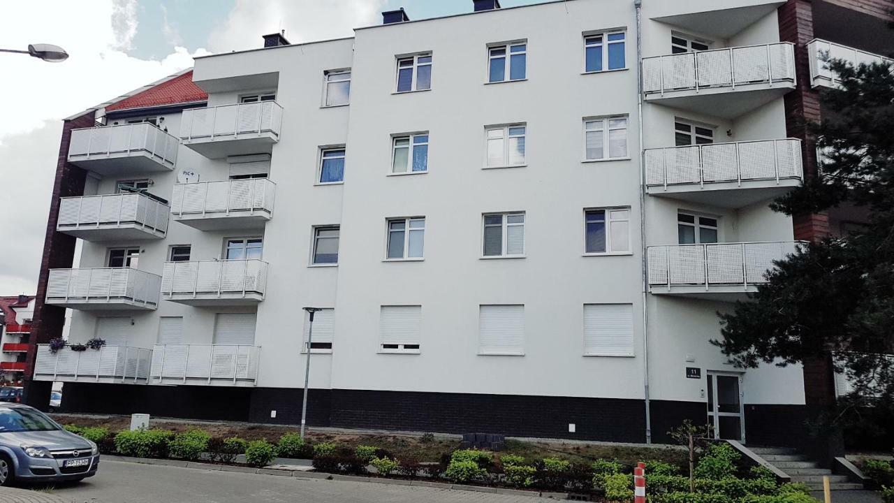 Apartament Mlynarska Pila Ngoại thất bức ảnh