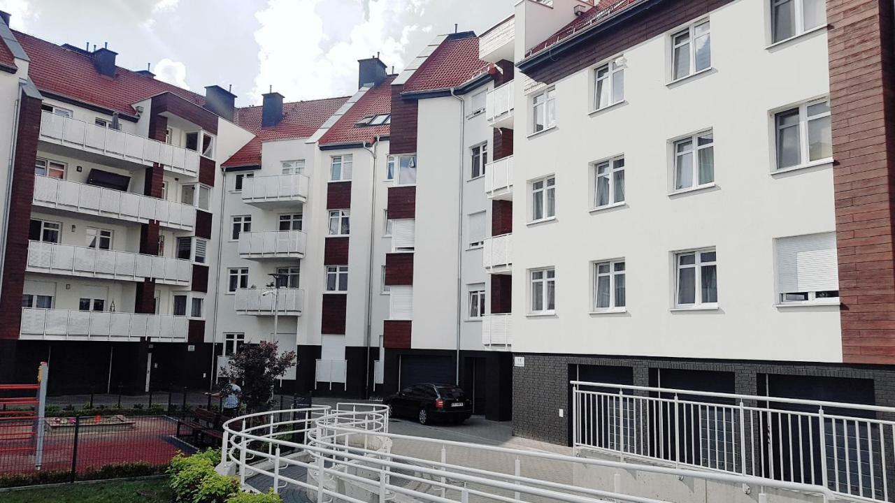 Apartament Mlynarska Pila Ngoại thất bức ảnh